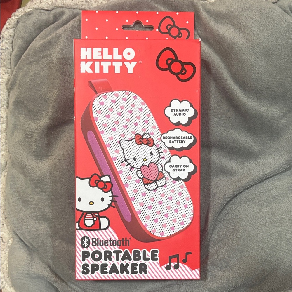Hello Kitty Pink and White Portable Speaker